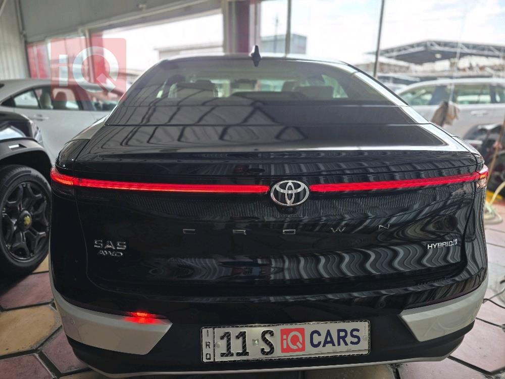 تويوتا كراون